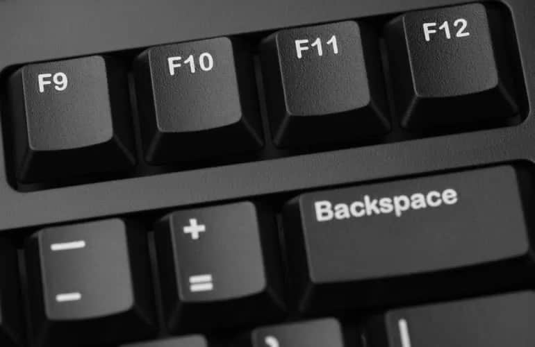 Jak włączyć klawisze funkcyjne w laptopie i wykorzystać ich pełny potencjał