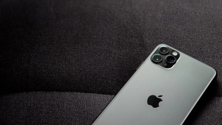 Czy opłaca się kupić iPhone 11? Sprawdź, co musisz wiedzieć przed zakupem