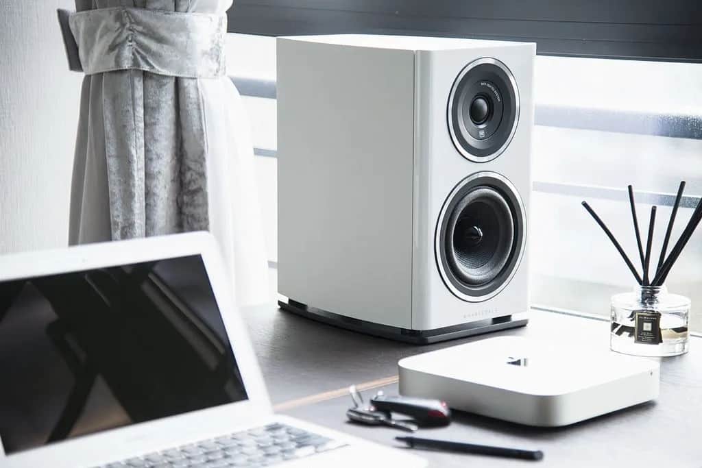 Jak połączyć głośnik z laptopem - proste kroki i najczęstsze problemy